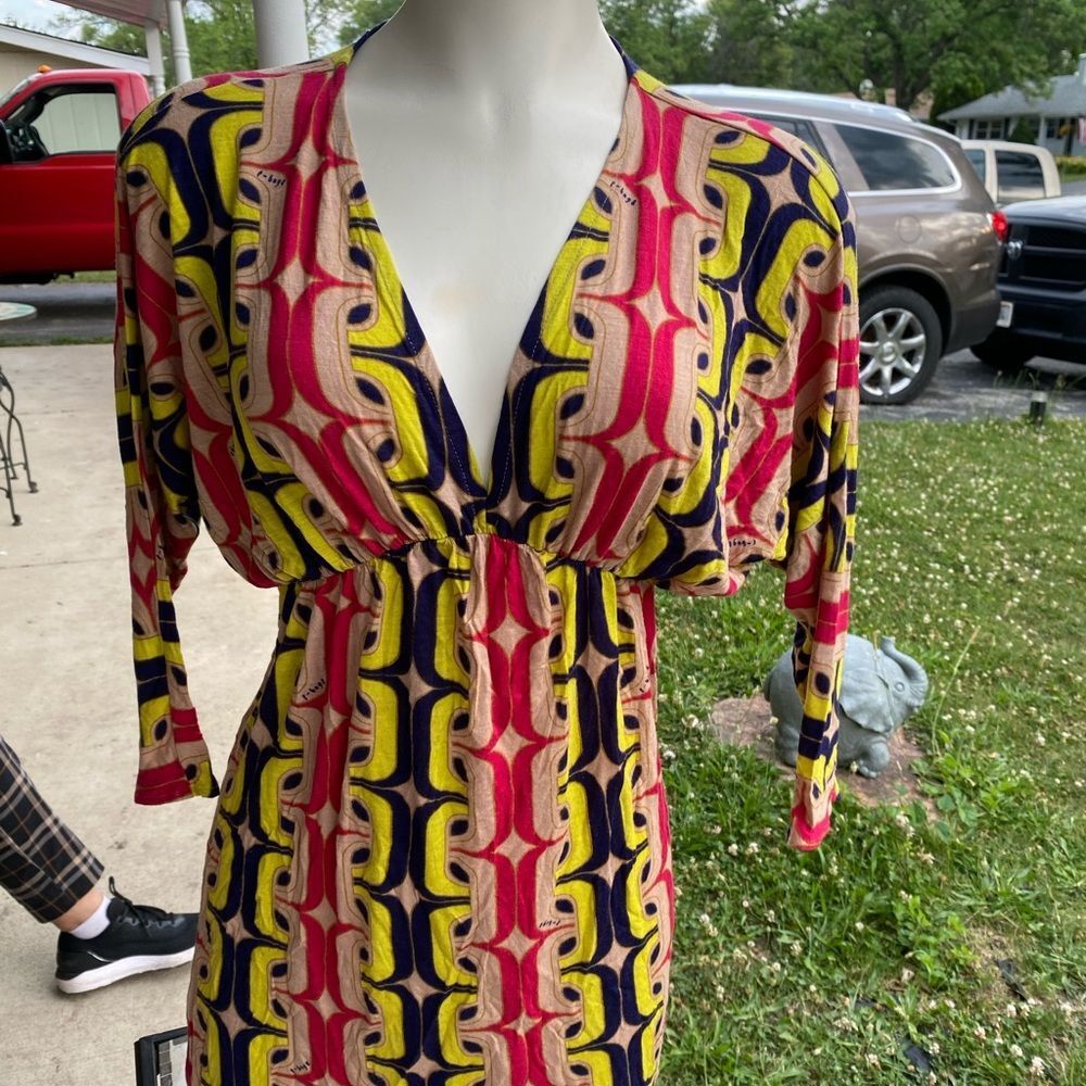 T-Bags Los Angeles Plunging V-Neck Kimono Sleeve Blouse Top Retro Boho Womens S